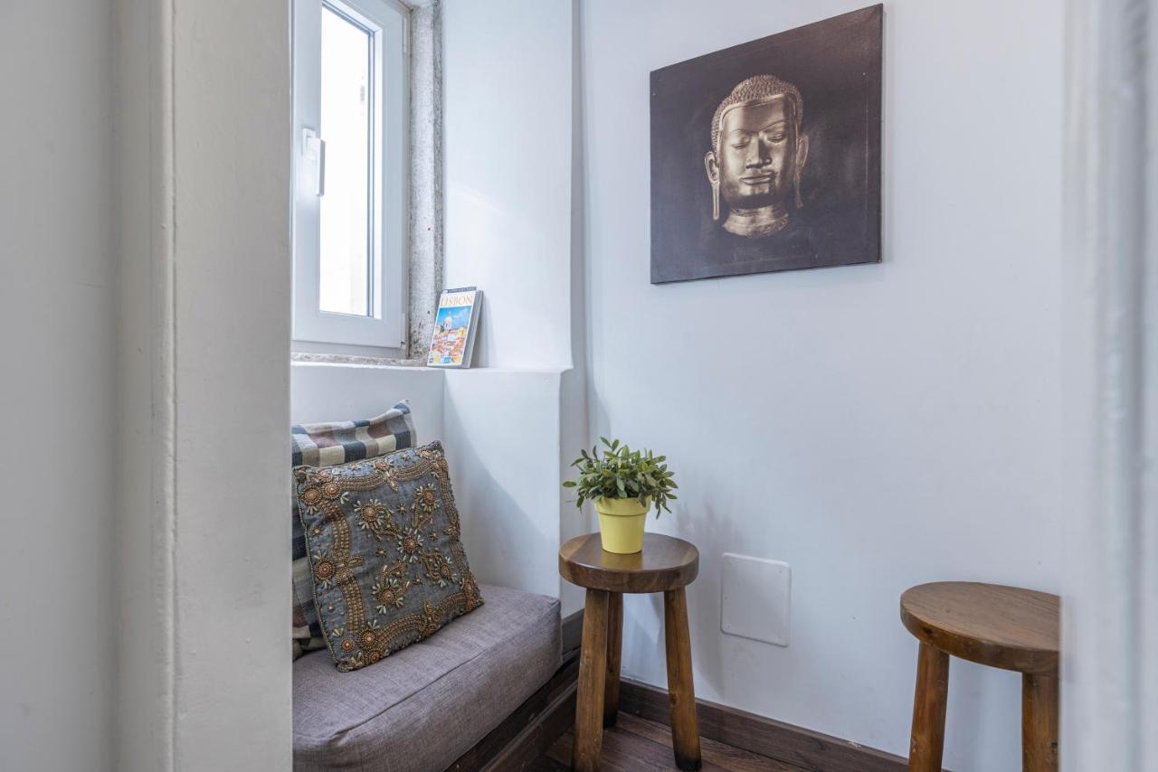 Alfama'S Heart Apartment By Lovelystay Lisbona Esterno foto